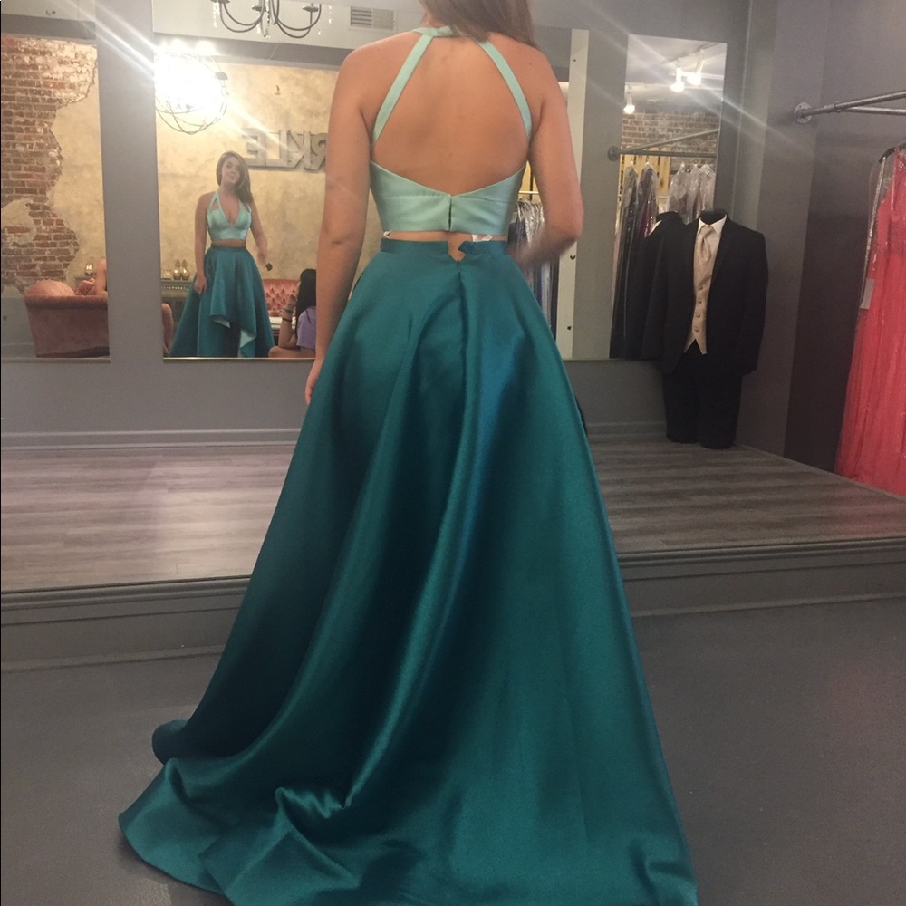 Rachel Allan Prom Dress - Picture 2 of 3